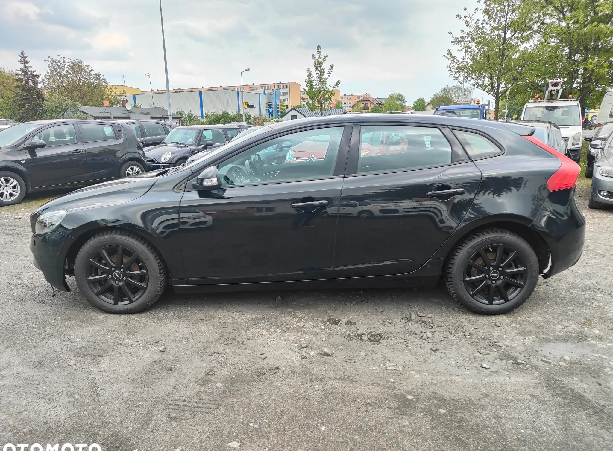 Volvo V40 cena 27900 przebieg: 159790, rok produkcji 2015 z Słupca małe 67